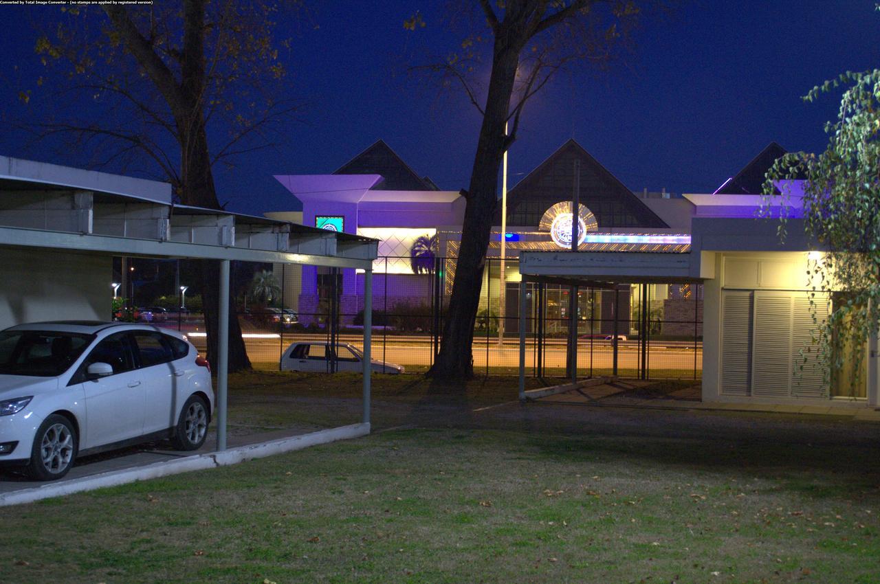 Motel Aca Santa Rosa 外观 照片