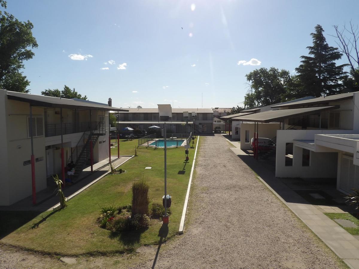 Motel Aca Santa Rosa 外观 照片